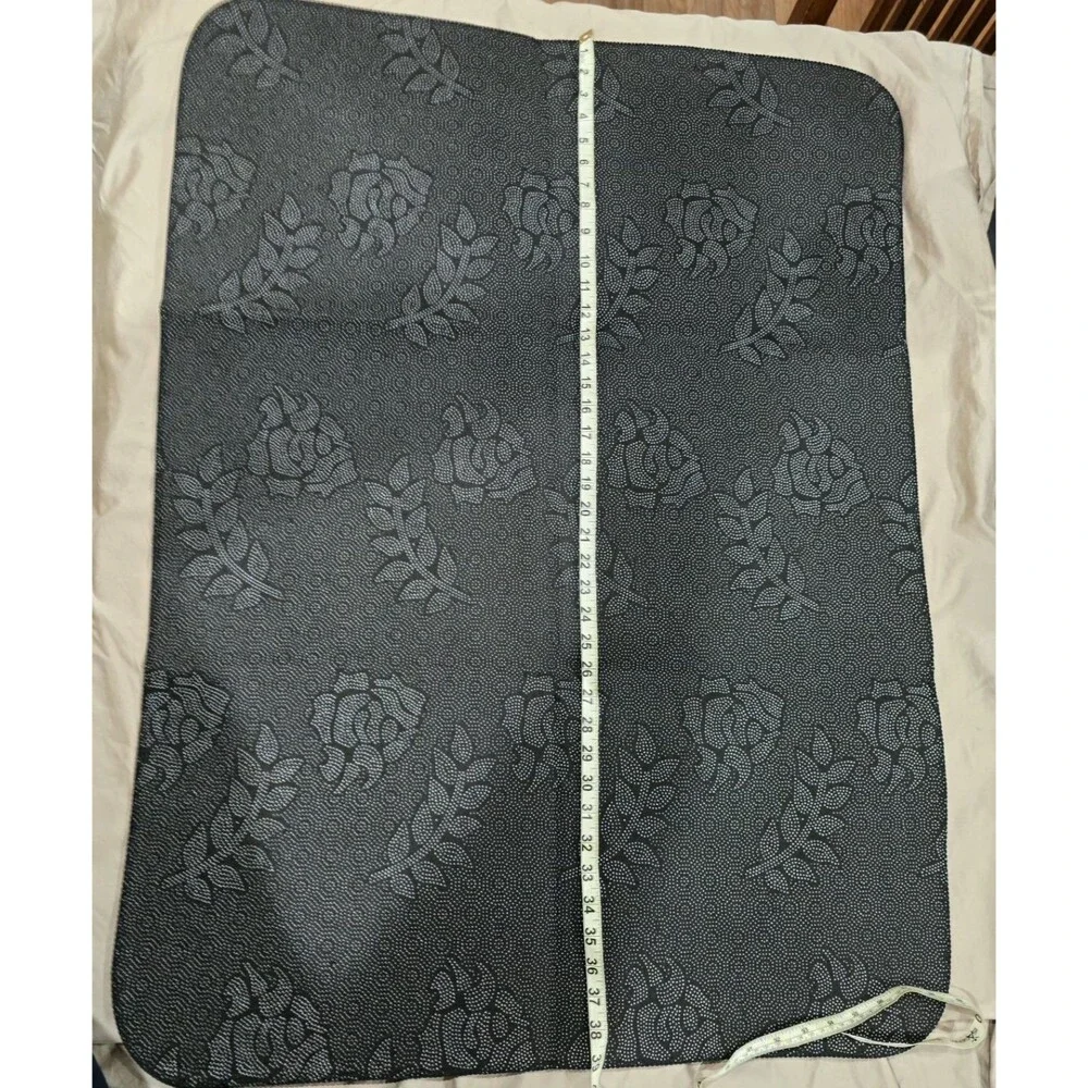 Red & Black 39 X 29 Floor  Mat With Grippy Back - Brand NEW